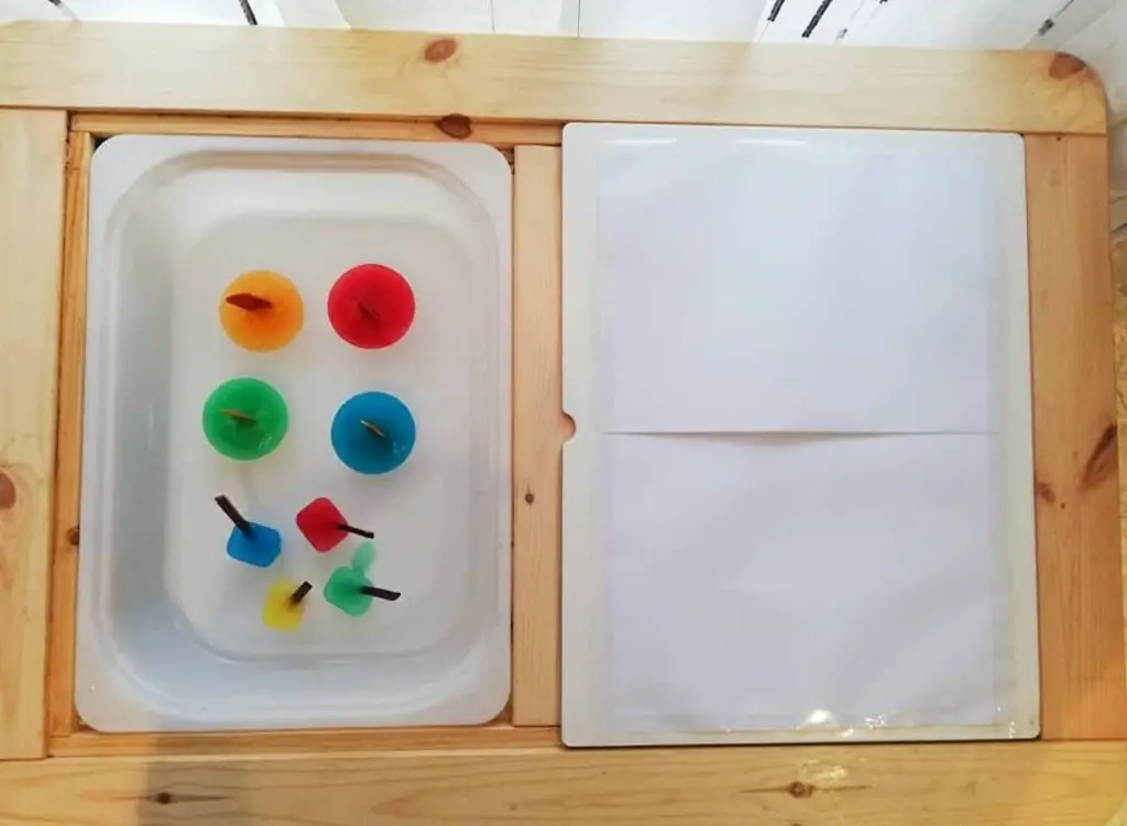 mesas sensoriales para niños de 1-5 años